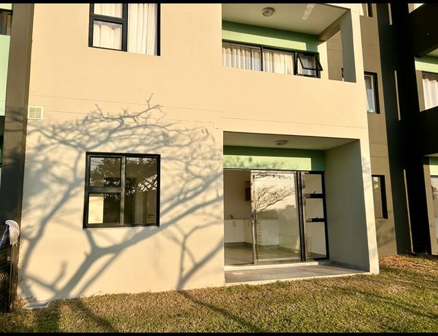 2 BEDROOM APARTMENT FOR SALE IN SHEFFIELD BEACH